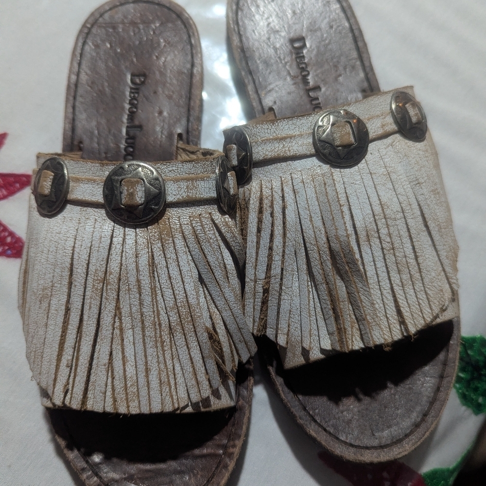 Diego De LuccaWomen's Fringe Mules - Cream and Brown - Picture 3 of 6